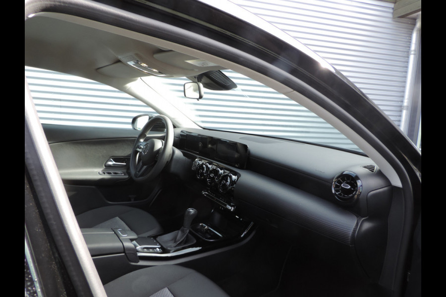 Mercedes-Benz A-Klasse 160 amg velgen lage km