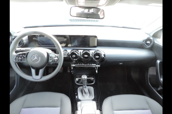 Mercedes-Benz A-Klasse 160 amg velgen lage km