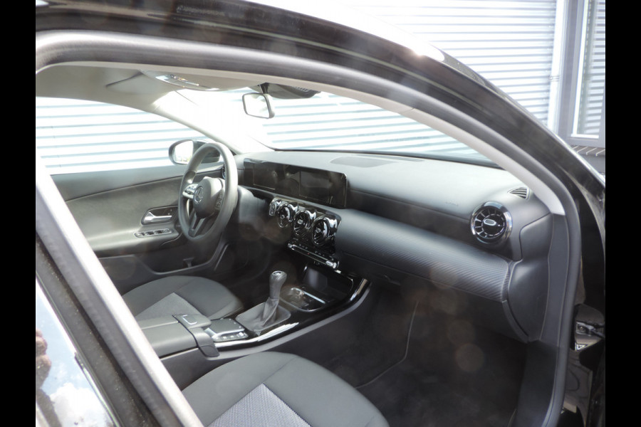 Mercedes-Benz A-Klasse 160 amg velgen lage km