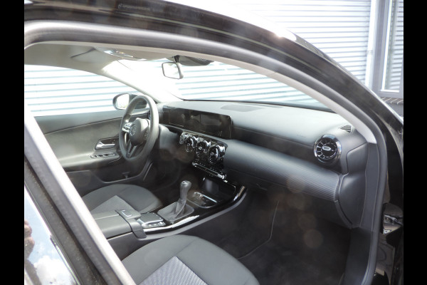 Mercedes-Benz A-Klasse 160 amg velgen lage km