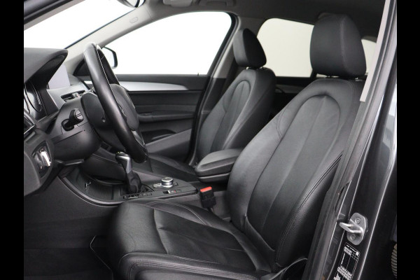 BMW X1 xDrive25e Executive | Leder | Adaptive cruise | Navigatie | 18'' | Full LED | Parkeerhulp | Climate control | Bluetooth | Cruise control | PHEV | Plug In