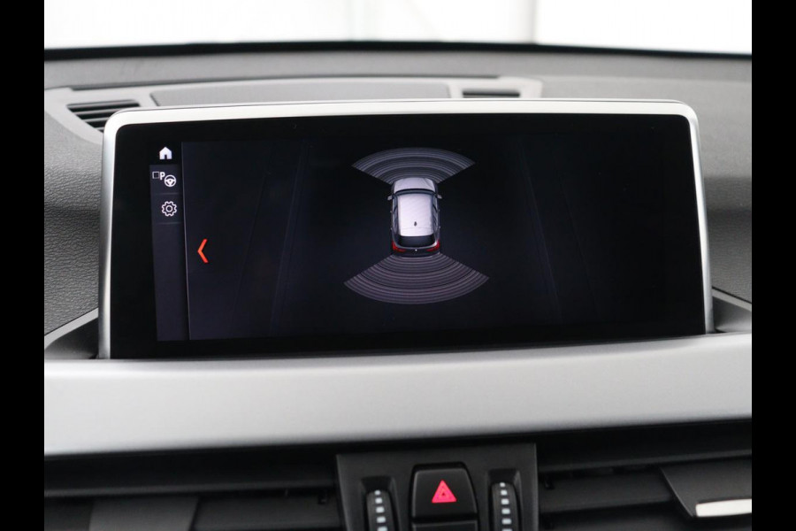 BMW X1 xDrive25e Executive | Leder | Adaptive cruise | Navigatie | 18'' | Full LED | Parkeerhulp | Climate control | Bluetooth | Cruise control | PHEV | Plug In