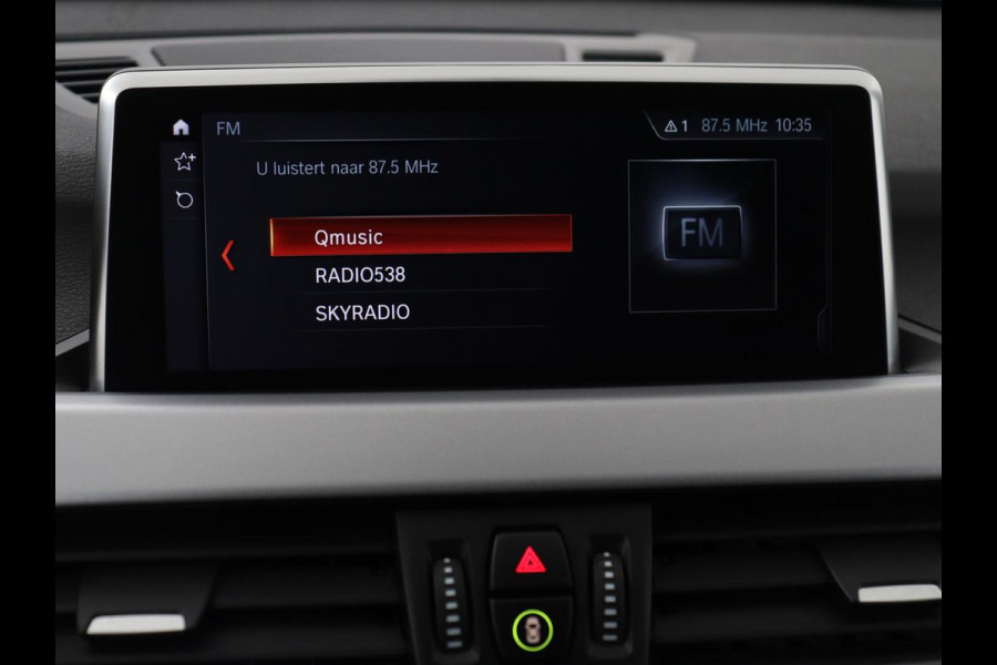 BMW X1 xDrive25e Executive | Leder | Adaptive cruise | Navigatie | 18'' | Full LED | Parkeerhulp | Climate control | Bluetooth | Cruise control | PHEV | Plug In