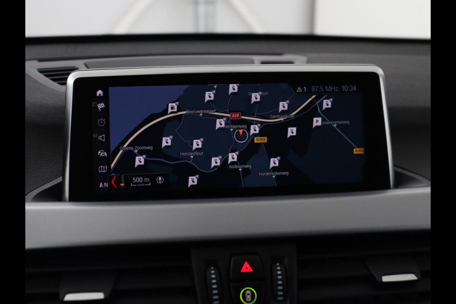 BMW X1 xDrive25e Executive | Leder | Adaptive cruise | Navigatie | 18'' | Full LED | Parkeerhulp | Climate control | Bluetooth | Cruise control | PHEV | Plug In