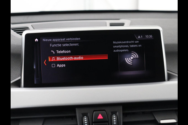 BMW X1 xDrive25e Executive | Leder | Adaptive cruise | Navigatie | 18'' | Full LED | Parkeerhulp | Climate control | Bluetooth | Cruise control | PHEV | Plug In