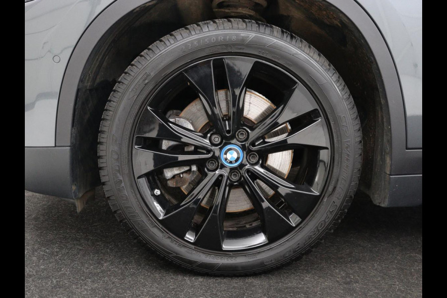 BMW X1 xDrive25e Executive | Leder | Adaptive cruise | Navigatie | 18'' | Full LED | Parkeerhulp | Climate control | Bluetooth | Cruise control | PHEV | Plug In