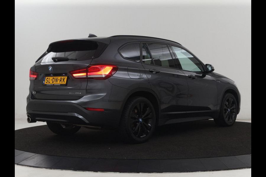 BMW X1 xDrive25e Executive | Leder | Adaptive cruise | Navigatie | 18'' | Full LED | Parkeerhulp | Climate control | Bluetooth | Cruise control | PHEV | Plug In