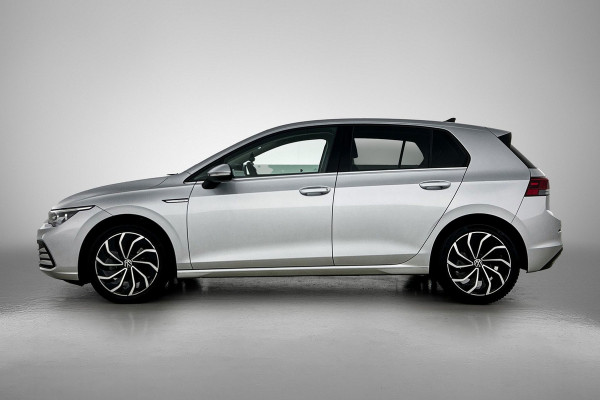 Volkswagen Golf 1.5 eTSI R-Line Business+(Goed OnderH, Stoelmassage, StoelV, Camera, Carplay, Navi, Addapt Cruise, Etc)