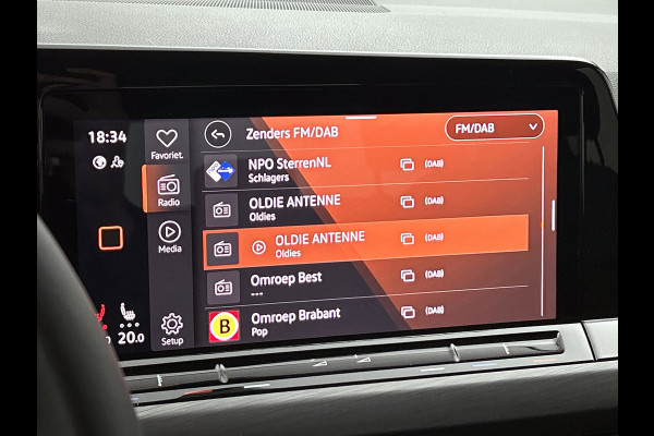 Volkswagen Golf 1.5 eTSI R-Line Business+(Goed OnderH, Stoelmassage, StoelV, Camera, Carplay, Navi, Addapt Cruise, Etc)