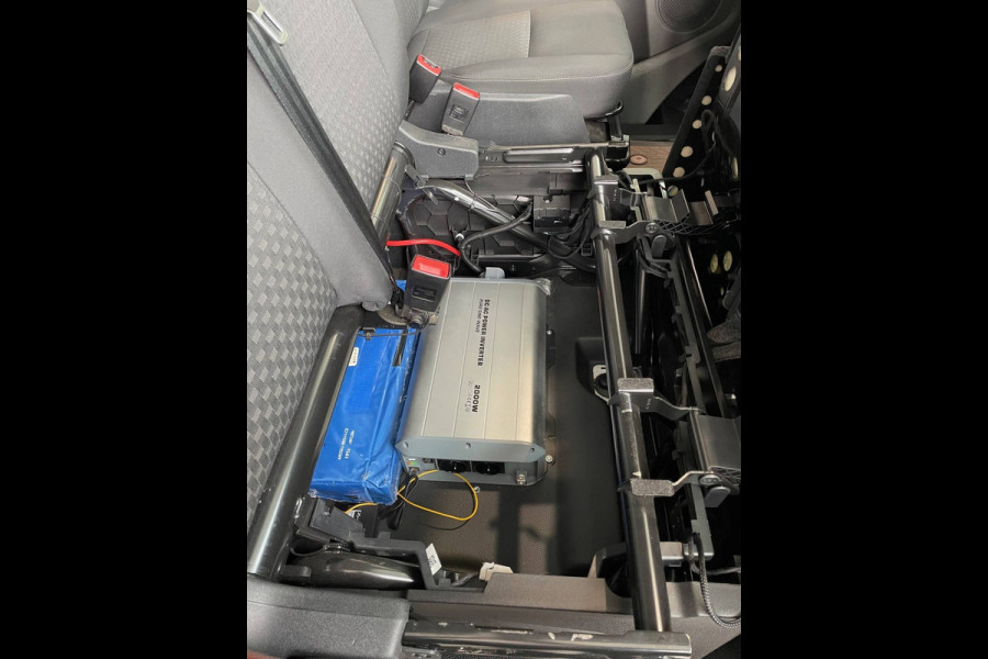 Ford Transit Custom 300 2.0 130PK TDCI L1H1 Trend Automaat Achterklep, Schuifdeur L+R, PDC V+A, Camera, Stoelverwarming