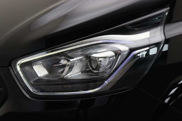 Ford Transit Custom 320 2.0 TDCI L2H1 Limited Leer, 3-Zits, Camera, Cruise, Apple Carplay, Verwarmde Voorruit, DAB, PDC