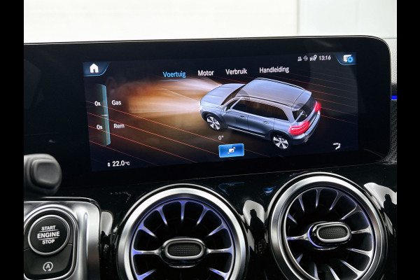Mercedes-Benz Glb 200 Business Solution AMG(Dealer onderhoud, Trekhaak, Sfeerverlichting, Navi, Camera, Parkeerhulp, StoelV, Etc)