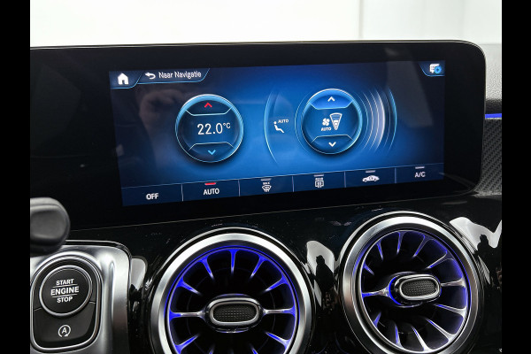 Mercedes-Benz Glb 200 Business Solution AMG(Dealer onderhoud, Trekhaak, Sfeerverlichting, Navi, Camera, Parkeerhulp, StoelV, Etc)