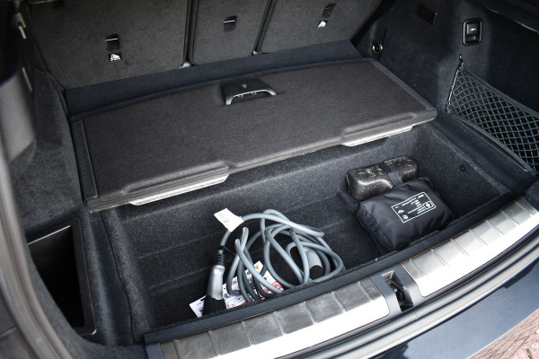 BMW X1 xDrive25e M-Sport Pano El-zetels Camera Carplay El-klep Shadowline