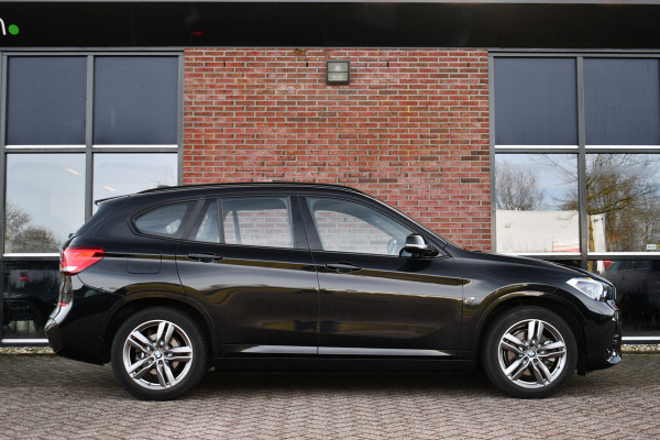 BMW X1 xDrive25e M-Sport Pano El-zetels Camera Carplay El-klep Shadowline