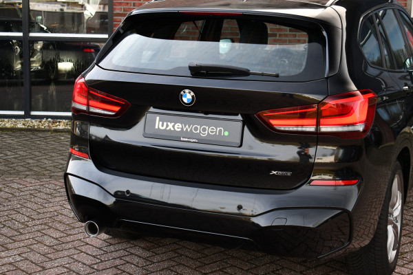 BMW X1 xDrive25e M-Sport Pano El-zetels Camera Carplay El-klep Shadowline