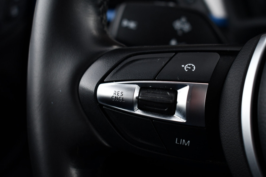 BMW X1 xDrive25e M-Sport Pano El-zetels Camera Carplay El-klep Shadowline