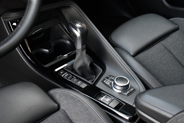 BMW X1 xDrive25e M-Sport Pano El-zetels Camera Carplay El-klep Shadowline