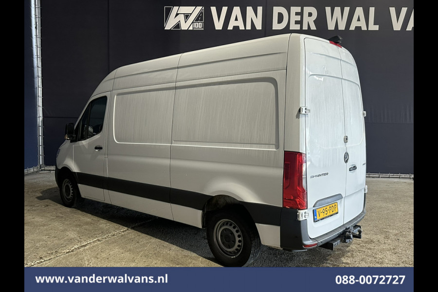 Mercedes-Benz Sprinter 214 CDI 143pk L2H2 Euro6 Airco | Camera | Apple Carplay | Cruisecontrol | Trekhaak Android Auto, Stoelverwarming, Parkeersensoren, Bijrijdersbank