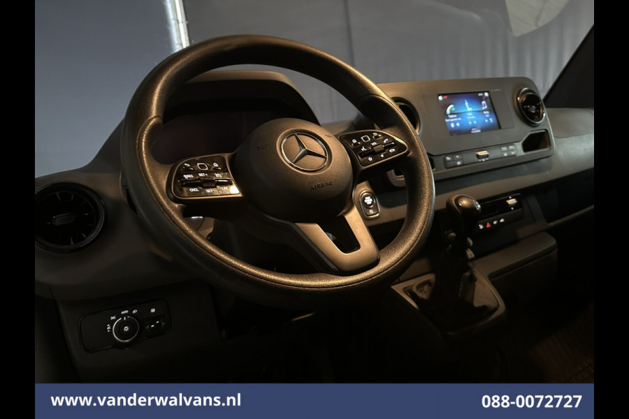 Mercedes-Benz Sprinter 214 CDI 143pk L2H2 Euro6 Airco | Camera | Apple Carplay | Cruisecontrol | Trekhaak Android Auto, Stoelverwarming, Parkeersensoren, Bijrijdersbank