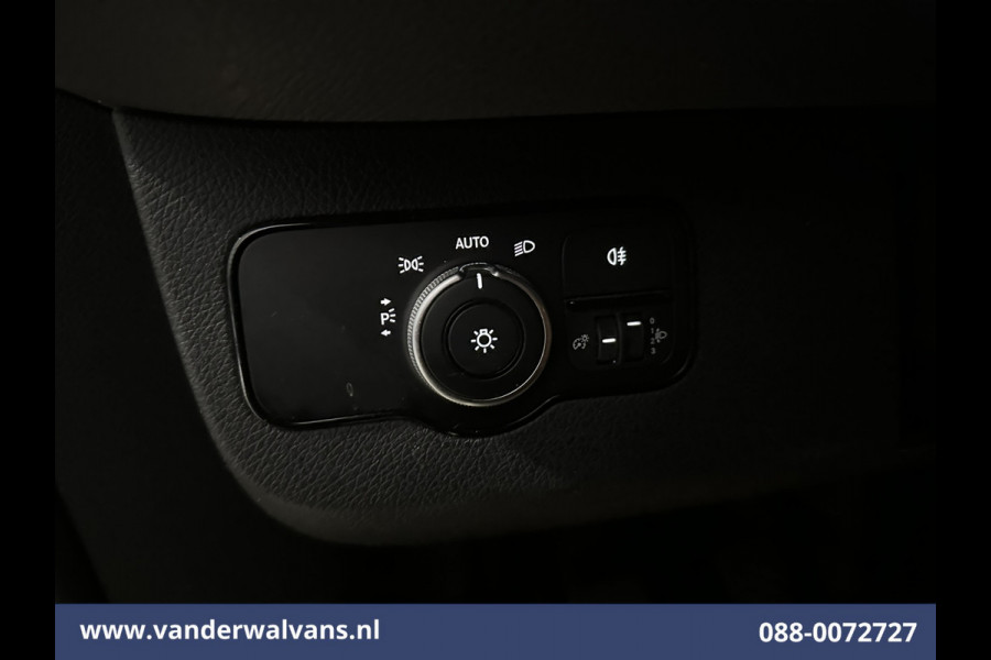 Mercedes-Benz Sprinter 214 CDI 143pk L2H2 Euro6 Airco | Camera | Apple Carplay | Cruisecontrol | Trekhaak Android Auto, Stoelverwarming, Parkeersensoren, Bijrijdersbank