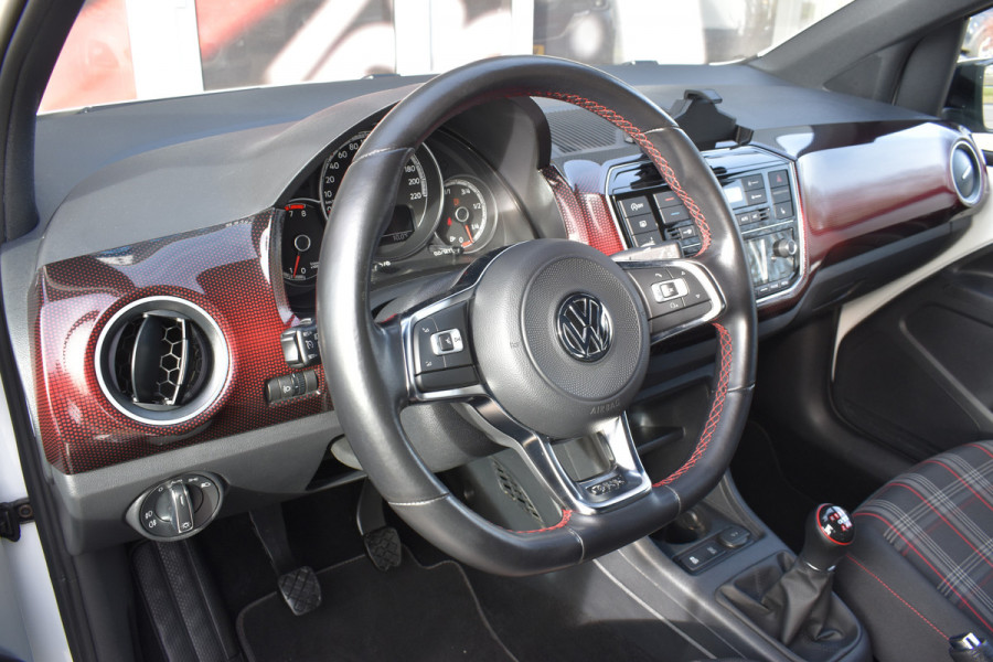 Volkswagen up! 1.0 TSI GTI / Clima / Cruise / Stoelverwarming / 17"LM / PDC / DAB