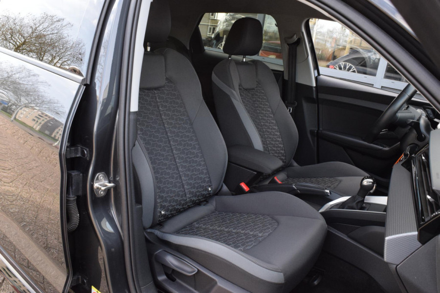 Audi A1 Sportback 25 TFSI epic|17"|Clima|PDC|Carplay|Orig.NL