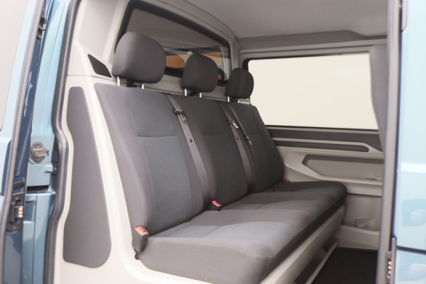 Volkswagen Transporter 2.0 TDI DSG 150 PK Lang Highline 5-Zits, Camera, ACC, LED, Apple Carplay, Verwarmde Voorruit, Trekhaak, 18''