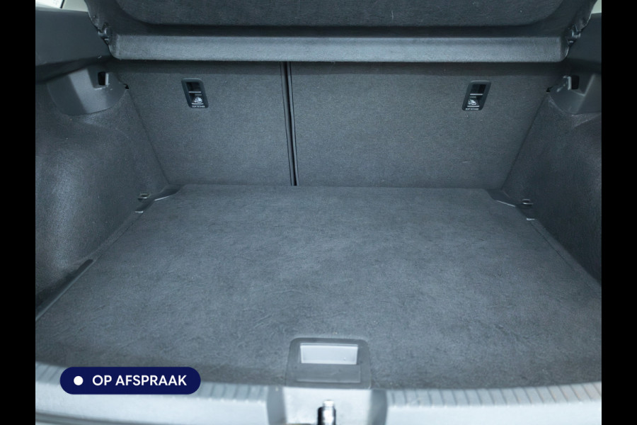 Volkswagen Taigo 1.0 TSI Business Comfort Edition | Stoelverwarming | PDC V+A | Airco | Led | DAB | Apple Carplay, Android auto, All season banden