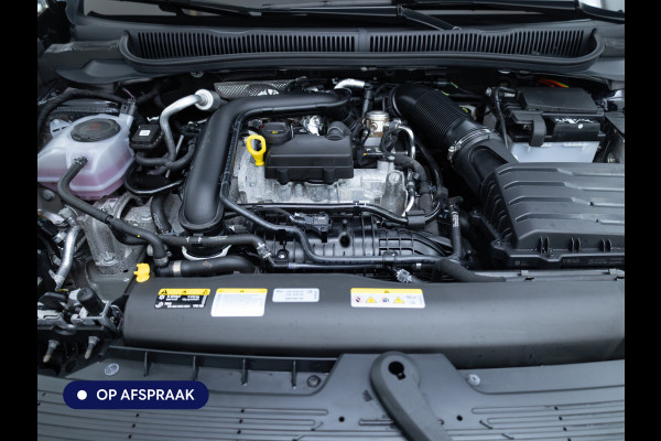 Volkswagen Taigo 1.0 TSI Business Comfort Edition | Stoelverwarming | PDC V+A | Airco | Led | DAB | Apple Carplay, Android auto, All season banden