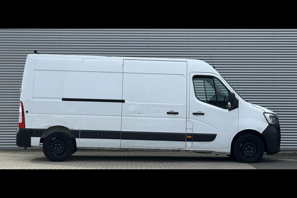 Renault Master T35 2.3 dCi 135 L3H2 LEES TEKST!