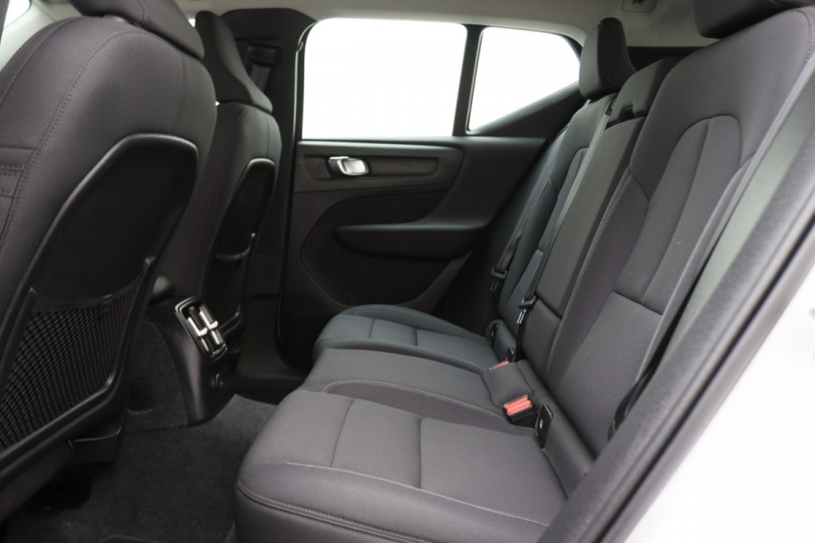 Volvo XC40 1.5 T4 Plug-in Hybrid Inscription Expression Climate, Cruise, Camera, Apple Carplay, DAB, PDC, LED, 18''