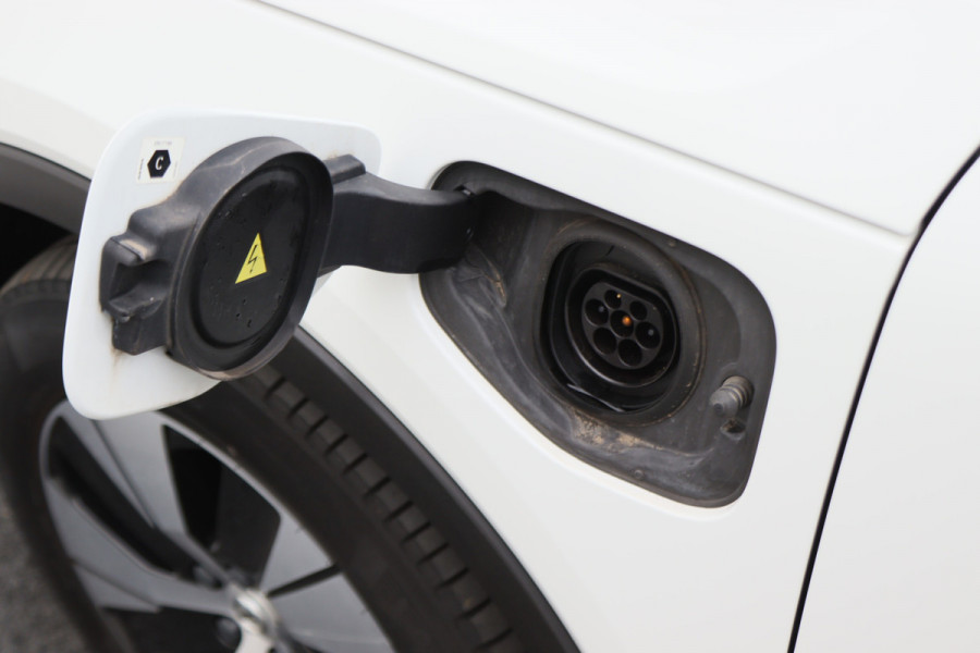 Volvo XC40 1.5 T4 Plug-in Hybrid Inscription Expression Climate, Cruise, Camera, Apple Carplay, DAB, PDC, LED, 18''