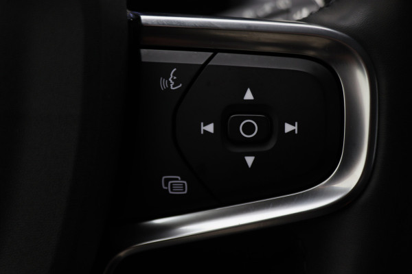 Volvo XC40 1.5 T4 Plug-in Hybrid Inscription Expression Climate, Cruise, Camera, Apple Carplay, DAB, PDC, LED, 18''