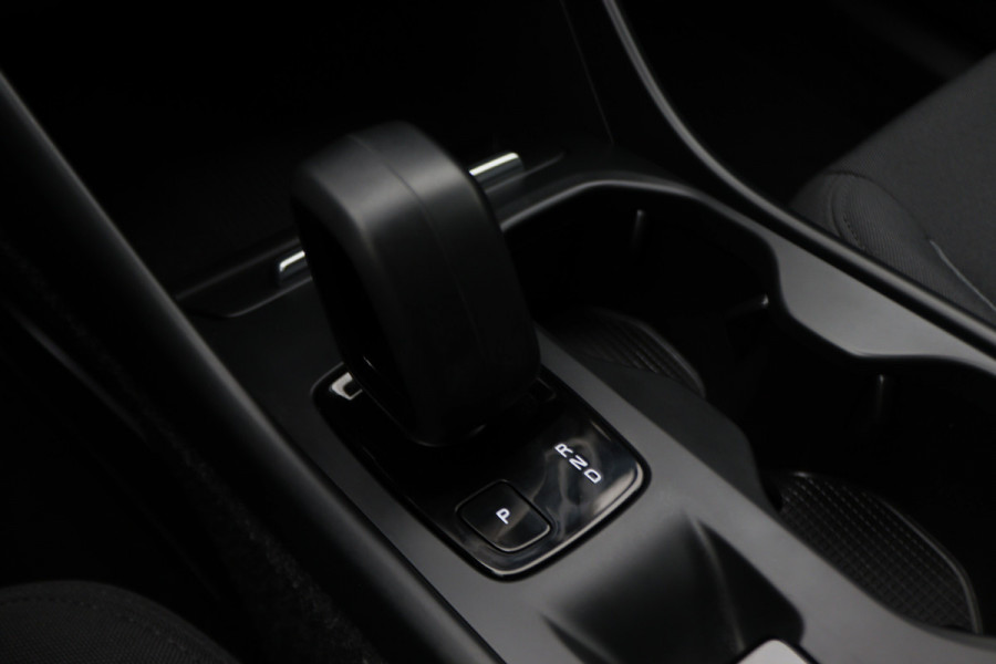 Volvo XC40 1.5 T4 Plug-in Hybrid Inscription Expression Climate, Cruise, Camera, Apple Carplay, DAB, PDC, LED, 18''