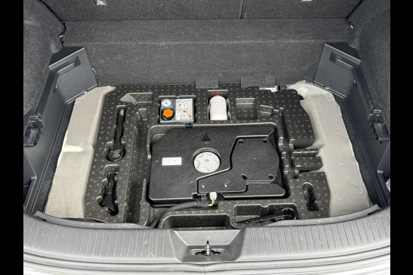 Nissan QASHQAI 1.5 e-Power Business Premium Adaptive cruise 360 camera Pano Verwarmde stoelen/-voorruit/-stuur Apple / Android