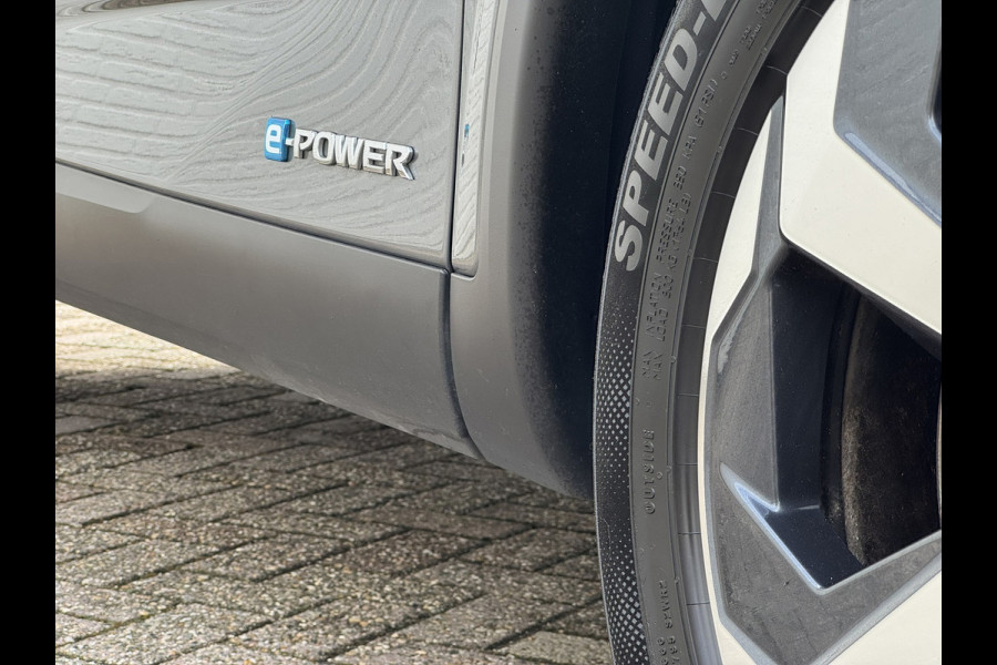 Nissan QASHQAI 1.5 e-Power Business Premium Adaptive cruise 360 camera Pano Verwarmde stoelen/-voorruit/-stuur Apple / Android