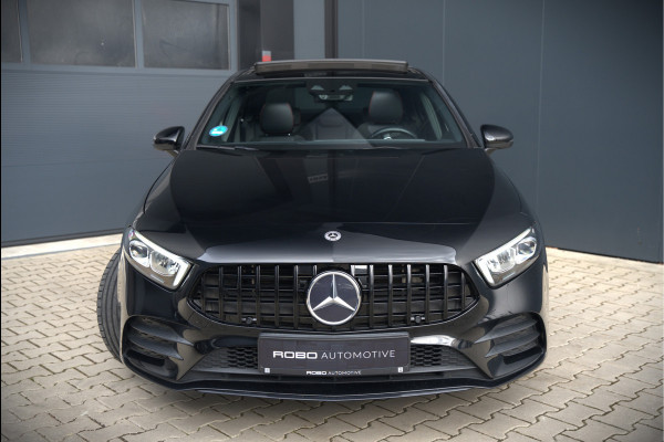 Mercedes-Benz A-Klasse 250 e Premium Plus | Panoramadak | Ambiance Verlichting | Stoelverwarming | Camera | Navigatie | Apple Carplay | Keyless | Cruise Control | DAB |