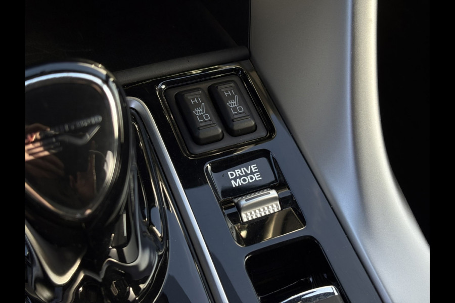 Mitsubishi Eclipse Cross 2.4 PHEV | Apple Carplay, Camera, Stoelverw., Climate, Cruise, Afn. Trekhaak | Dealeronderhouden