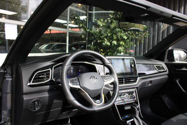 Volkswagen T-Roc Cabrio 1.5 TSI 150PK DSG R-LINE SPORT NAVI/LED/CARPLAY/TREKHAAK