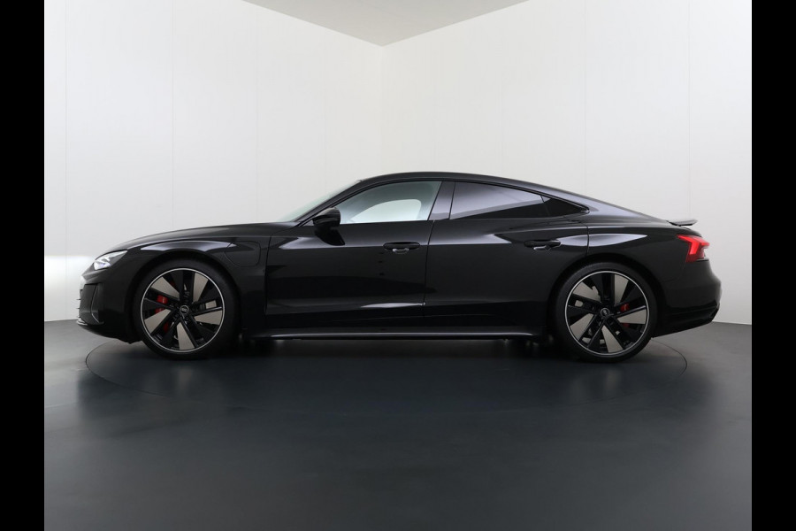 Audi e-tron GT RS 93 kWh | SOH 100%!!!!| PANO | 21 INCH | STOELVENTILATIE & MASSAGE | BANG & OLUFSEN | 360 CAMERA | ADAPTIVE AIR SUSPENSION | LASER  MATRIX LED KOPLAMPEN | VIERWIELBESTURING | HEAD-UP DISPLAY | ADAPTIEVE CRUISE | RIJKLAAR MET 12 MND BOVAG GARANTIE