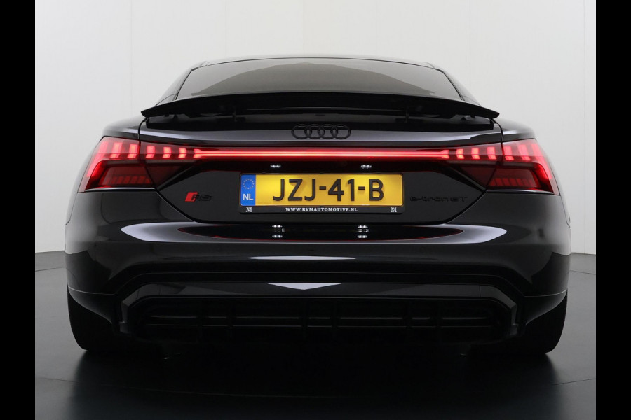 Audi e-tron GT RS 93 kWh | SOH 100%!!!!| PANO | 21 INCH | STOELVENTILATIE & MASSAGE | BANG & OLUFSEN | 360 CAMERA | ADAPTIVE AIR SUSPENSION | LASER  MATRIX LED KOPLAMPEN | VIERWIELBESTURING | HEAD-UP DISPLAY | ADAPTIEVE CRUISE | RIJKLAAR MET 12 MND BOVAG GARANTIE