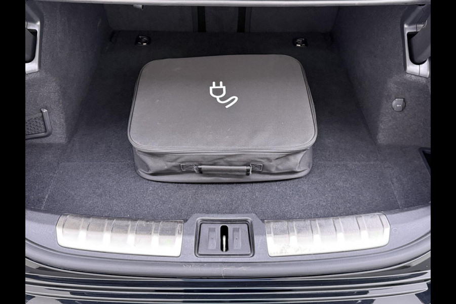 Audi e-tron GT RS 93 kWh | SOH 100%!!!!| PANO | 21 INCH | STOELVENTILATIE & MASSAGE | BANG & OLUFSEN | 360 CAMERA | ADAPTIVE AIR SUSPENSION | LASER  MATRIX LED KOPLAMPEN | VIERWIELBESTURING | HEAD-UP DISPLAY | ADAPTIEVE CRUISE | RIJKLAAR MET 12 MND BOVAG GARANTIE