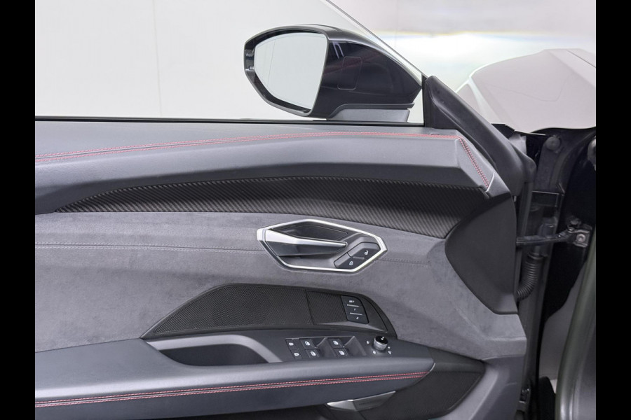 Audi e-tron GT RS 93 kWh | SOH 100%!!!!| PANO | 21 INCH | STOELVENTILATIE & MASSAGE | BANG & OLUFSEN | 360 CAMERA | ADAPTIVE AIR SUSPENSION | LASER  MATRIX LED KOPLAMPEN | VIERWIELBESTURING | HEAD-UP DISPLAY | ADAPTIEVE CRUISE | RIJKLAAR MET 12 MND BOVAG GARANTIE