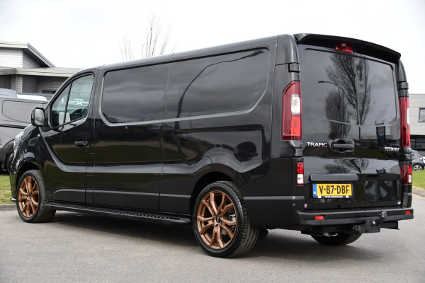 Renault Trafic 2.0 dCi 150 T30 L2H1 PB Edition Camera, Cruise, Carplay, LED, 150pk, Leder, Trekhaak, Automaat, Multimedia, Uniek!