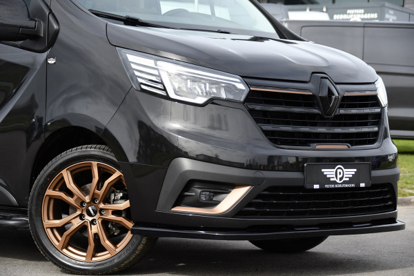 Renault Trafic 2.0 dCi 150 T30 L2H1 PB Edition Camera, Cruise, Carplay, LED, 150pk, Leder, Trekhaak, Automaat, Multimedia, Uniek!