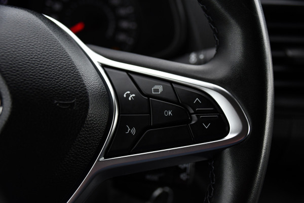 Renault Trafic 2.0 dCi 150 T30 L2H1 PB Edition Camera, Cruise, Carplay, LED, 150pk, Leder, Trekhaak, Automaat, Multimedia, Uniek!