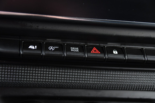 Renault Trafic 2.0 dCi 150 T30 L2H1 PB Edition Camera, Cruise, Carplay, LED, 150pk, Leder, Trekhaak, Automaat, Multimedia, Uniek!