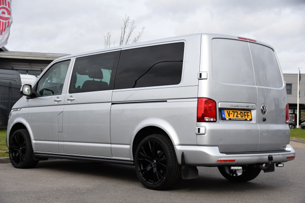 Volkswagen Transporter 2.0 TDI L2H1 30 DC Bulli Virtual, Adaptieve Cruise, Camera, Carplay, LED, Elektrische deur, Standkachel, Stoelverwarming, Trekhaak, Uniek!