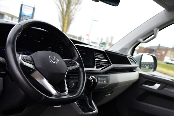 Volkswagen Transporter 2.0 TDI L2H1 30 DC Bulli Virtual, Adaptieve Cruise, Camera, Carplay, LED, Elektrische deur, Standkachel, Stoelverwarming, Trekhaak, Uniek!